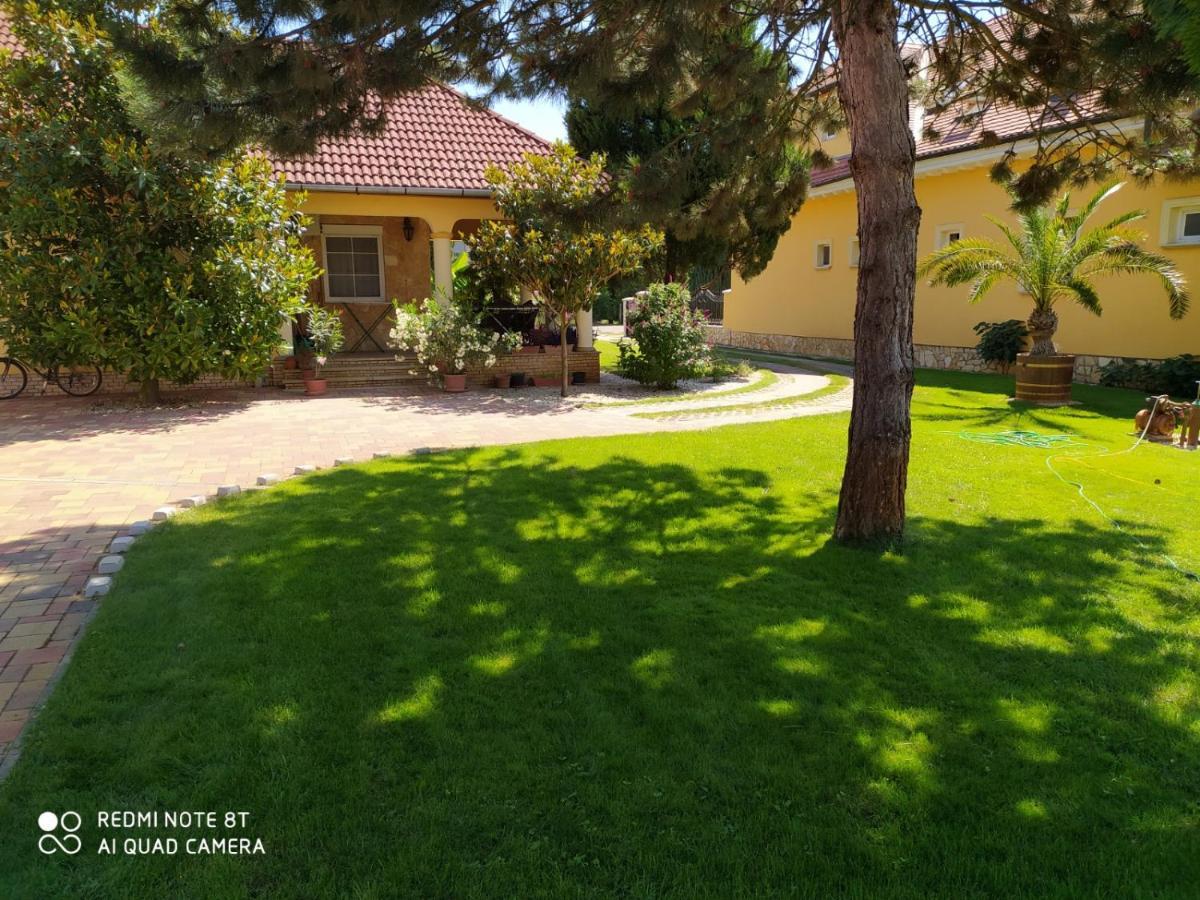 Spengler Apartman Harkany Exterior photo
